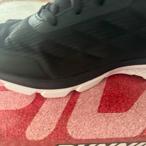 Fila Women's Black and White Athletic Shoes - Picture 4 of 16